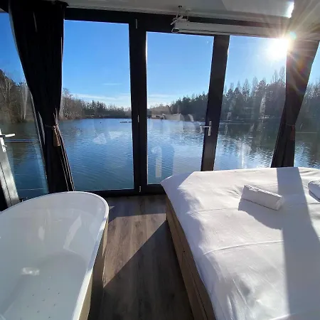 Botel L'escale Royale Saint-fargeau-ponthierry - Seine - Melun *