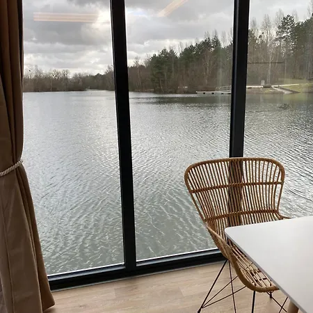 L'escale Royale Saint-fargeau-ponthierry - Seine - Melun Båthotell