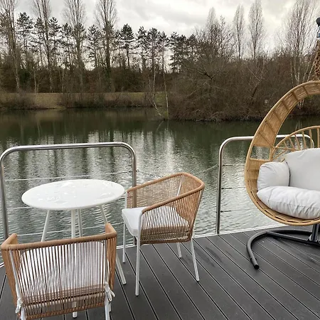 L'escale Royale Saint-fargeau-ponthierry - Seine - Melun Botel