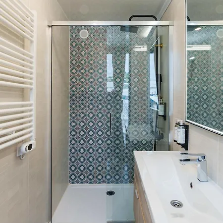 Hotel na wodzie L'escale Royale Saint-fargeau-ponthierry - Seine - Melun *
