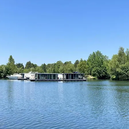L'escale Royale Saint-fargeau-ponthierry - Seine - Melun Båthotell *